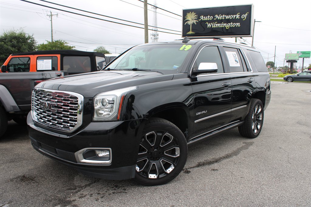 2019 GMC Yukon Denali's photo