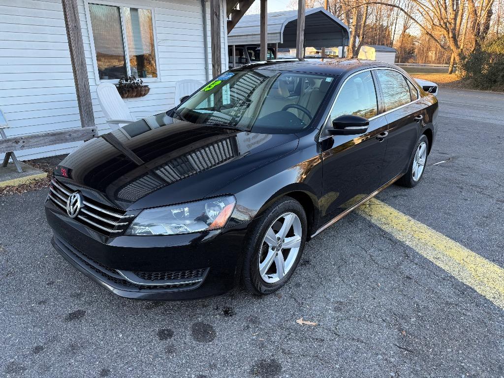 2013 Volkswagen Passat SE