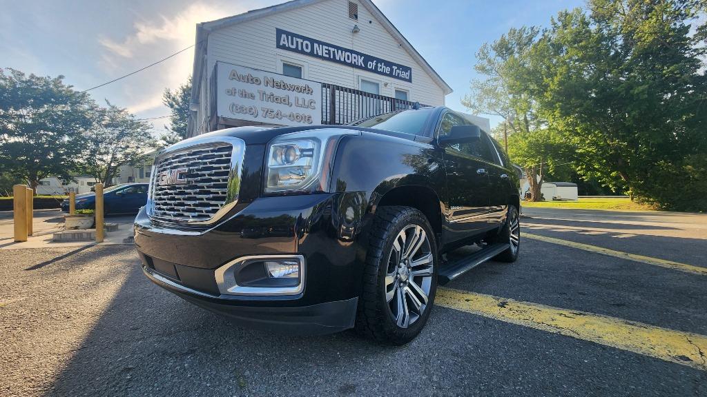 2019 GMC Yukon 4WD Denali's photo